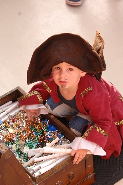 virginia-beach-pirate-ship-kid-treasure